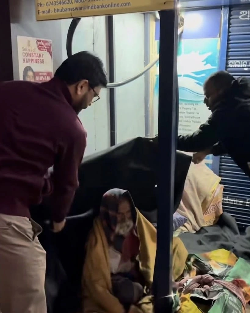 Blanket distribution drive